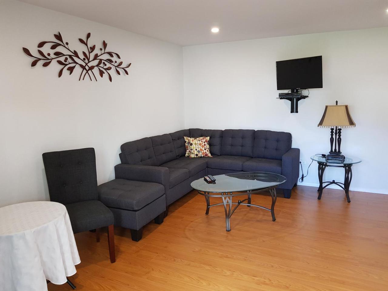Windsong Guest Apartments Pembroke Exterior foto